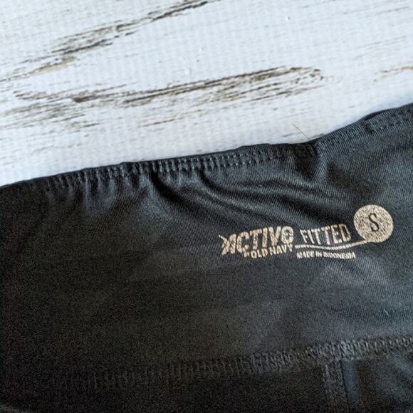Old Navy Athletic Cropped Yoga Pants Sz Small - Picture 5 of 6